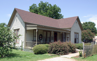 Cross Timbers Winery